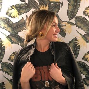 Meet your Posher, Tori